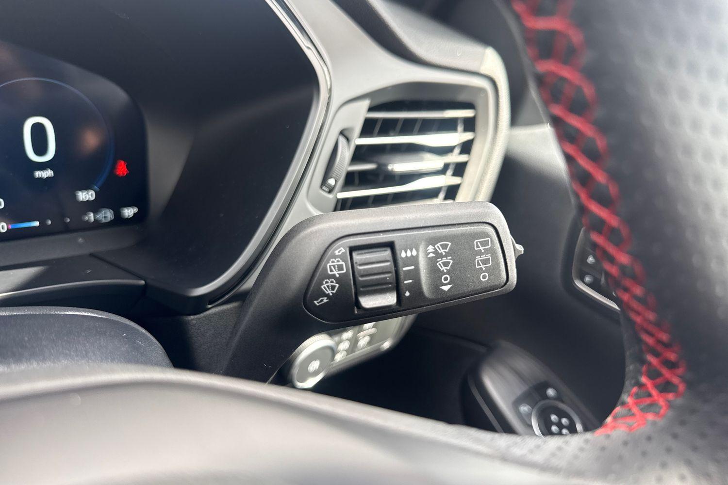 Ford KUGA Photo 14