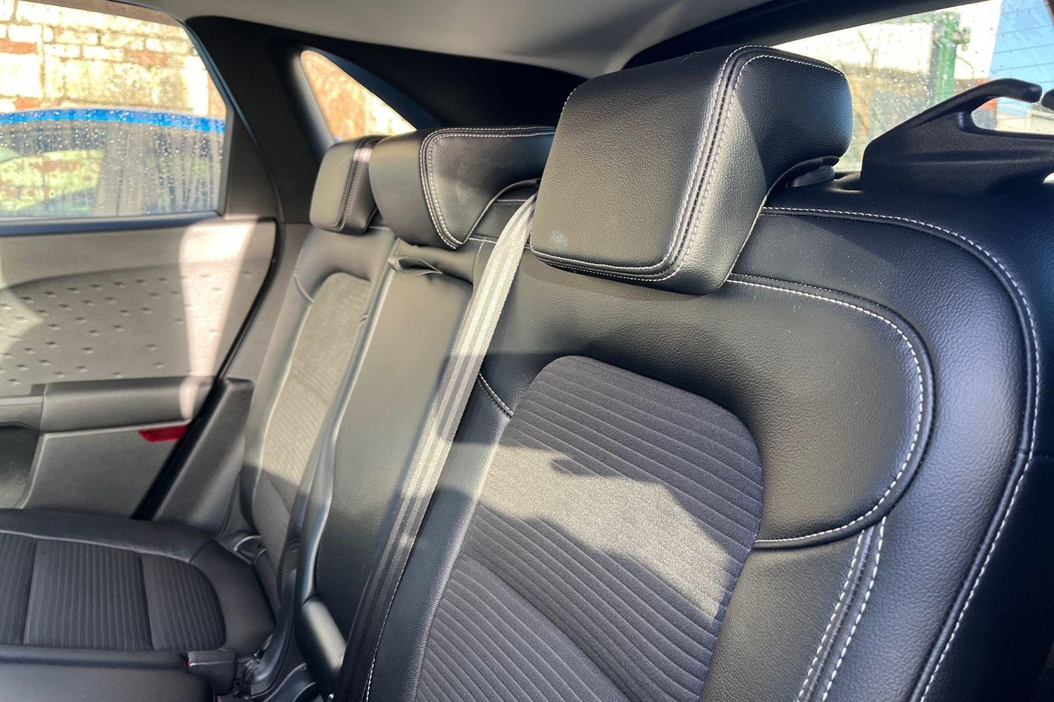 Ford KUGA Photo 19