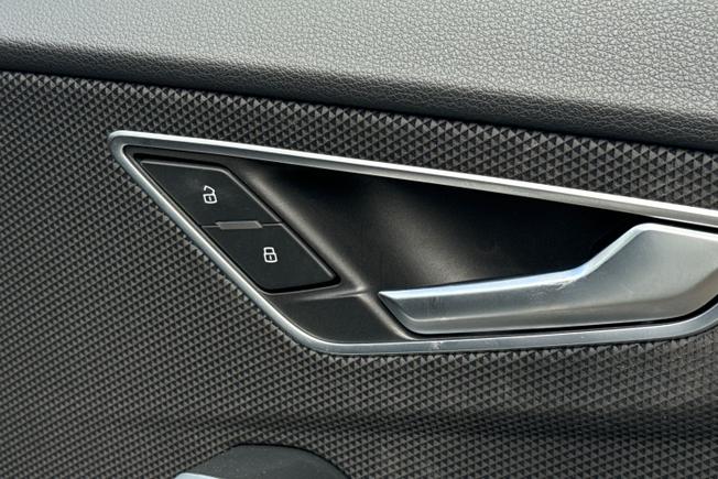 AUDI Q2 Photo 29