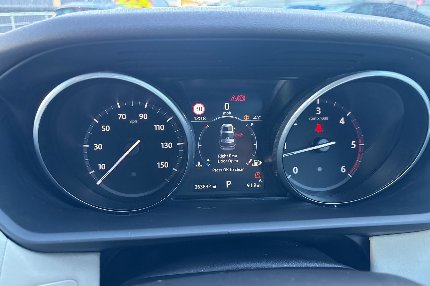 Land Rover DISCOVERY Photo 12