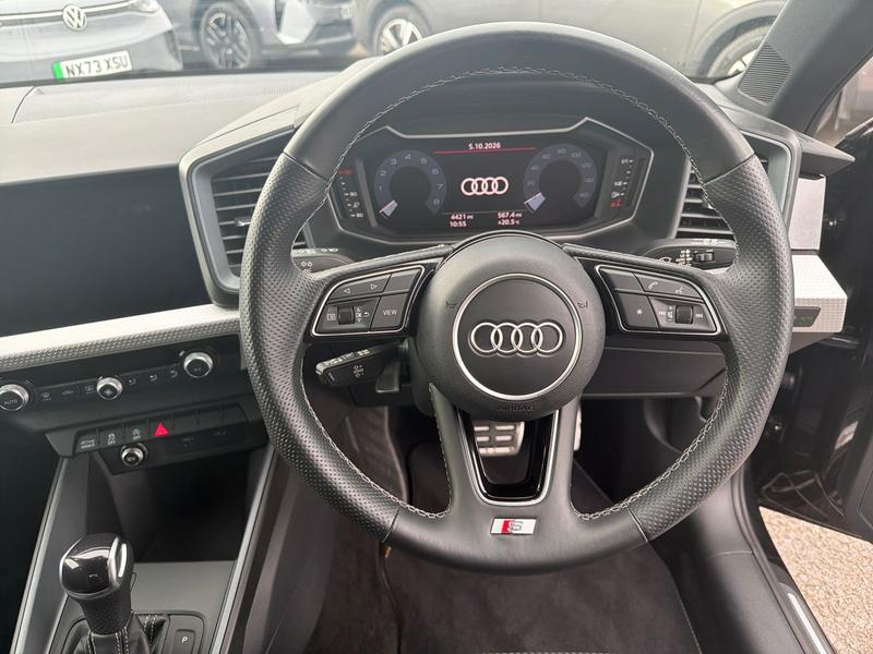 Used Audi A1 AV22XTS 32