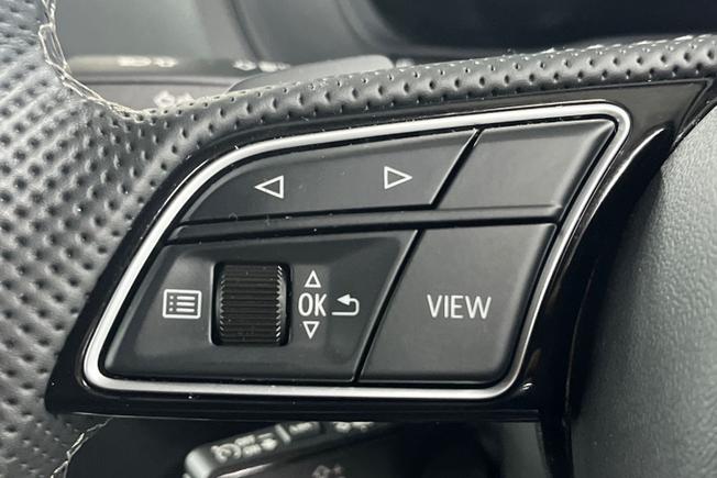 AUDI Q2 Photo 16