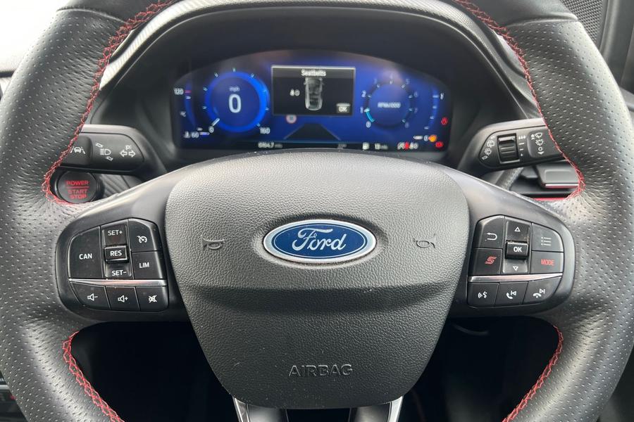 Ford PUMA Photo autoimg-ca697c6138f69f5c1915107dab4c22bbfed0764e.jpg