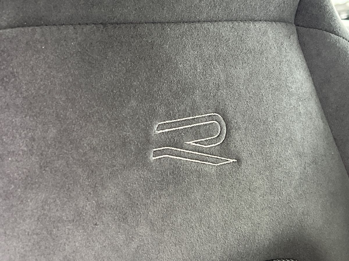 Volkswagen Golf Photo autoimg-ca6a078f961f07cd23b005888aab62be157dc814.jpg