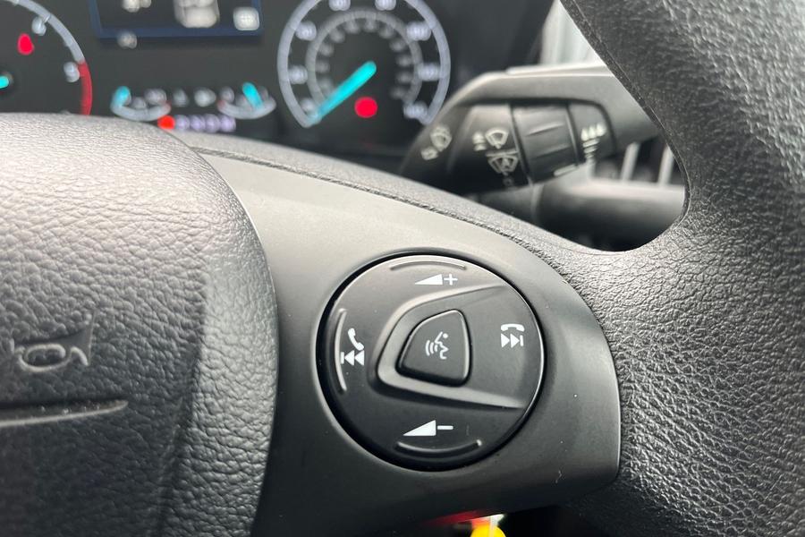 Ford TRANSIT CONNECT Photo autoimg-ca714e6ced921afb7903289c4eb697e1e06ab5be.jpg