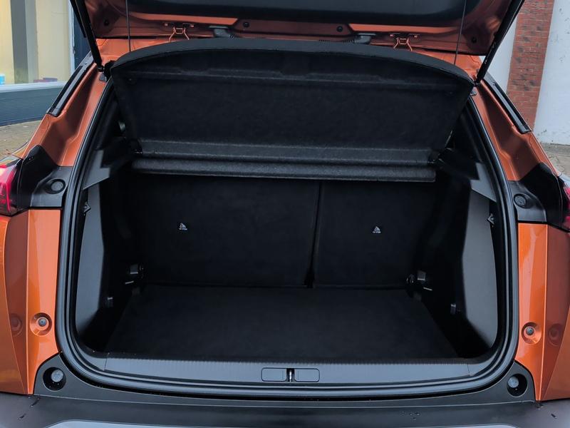 Used Peugeot 2008 YG70CVW 18