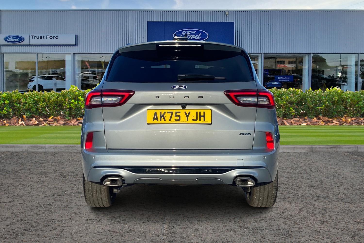 Ford KUGA Photo 6