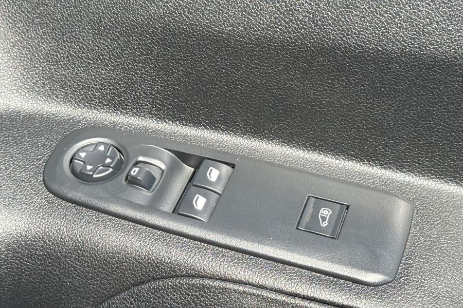 Peugeot PARTNER Photo autoimg-ca7d48280a18ceab5890e1f8206f4e59f5aff287.jpg