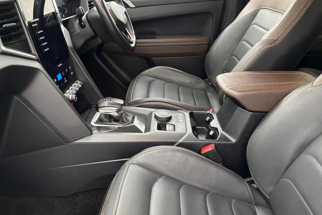 VOLKSWAGEN Amarok Photo 22