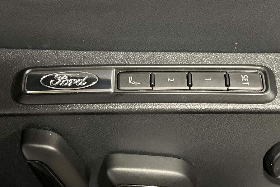 Ford CAPRI Photo autoimg-ca7eaf1c42aa7725e1261040f155b5ec88d76c99.jpg