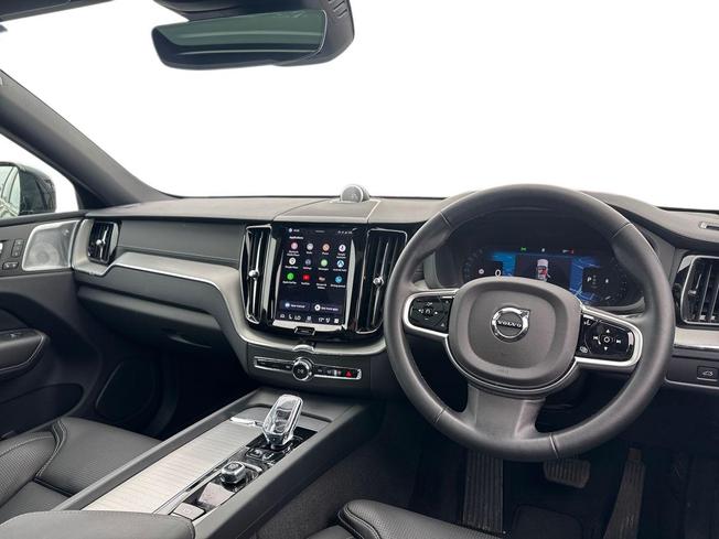 VOLVO XC60 Photo 6
