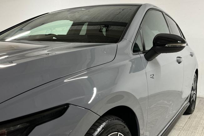 VOLKSWAGEN Golf Photo 40