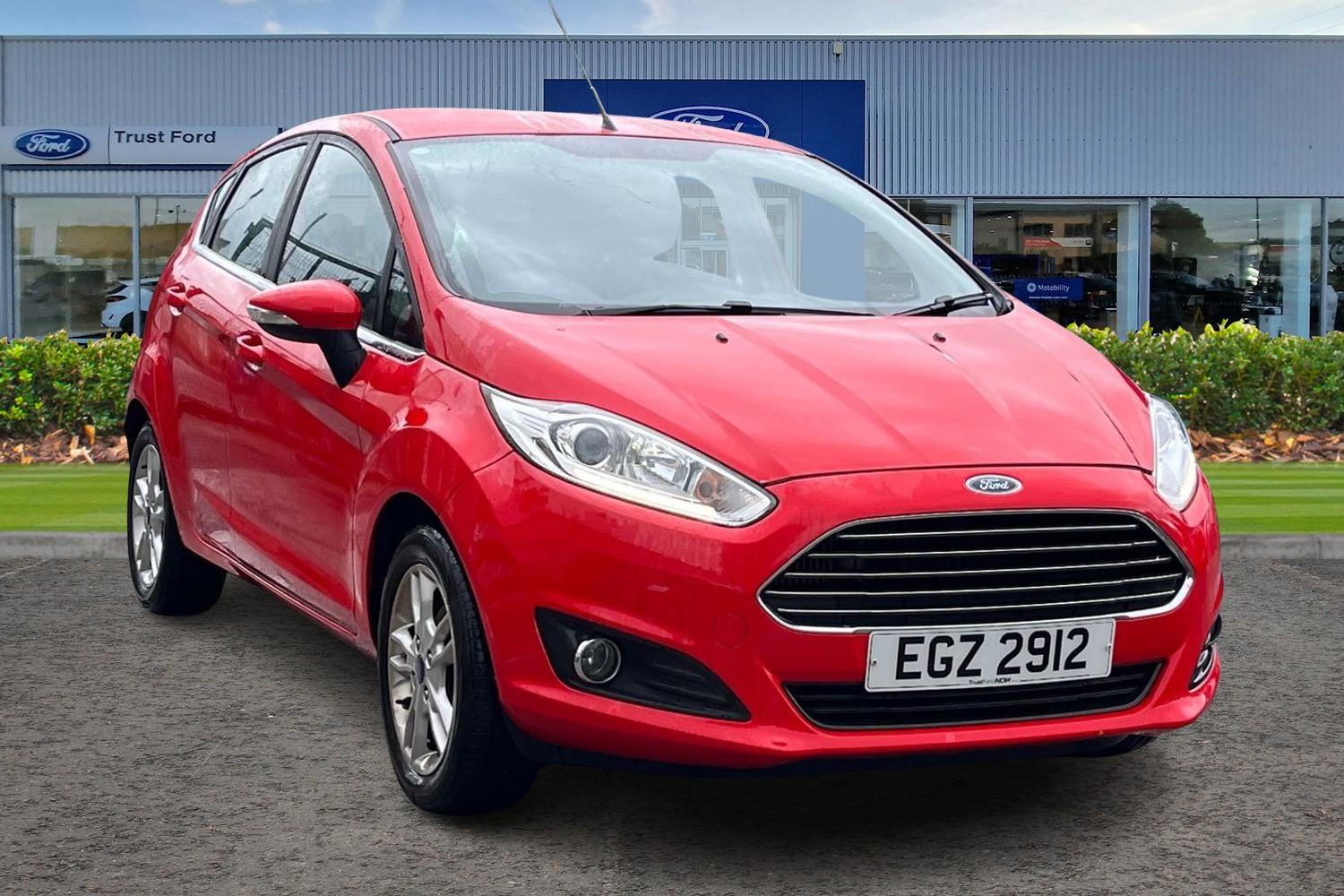 Ford FIESTA Photo 0