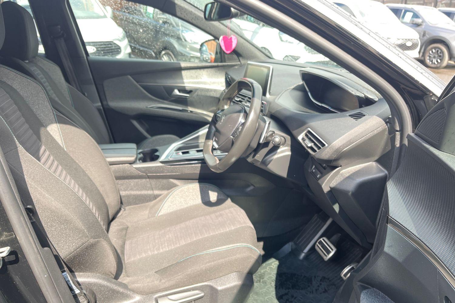 Peugeot 3008 Photo 16