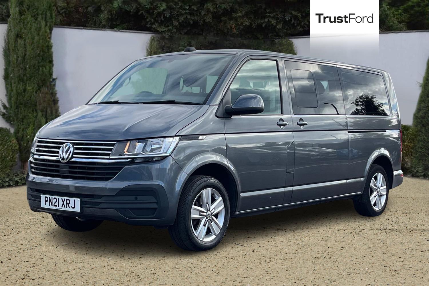 Volkswagen Transporter Shuttle Photo 4