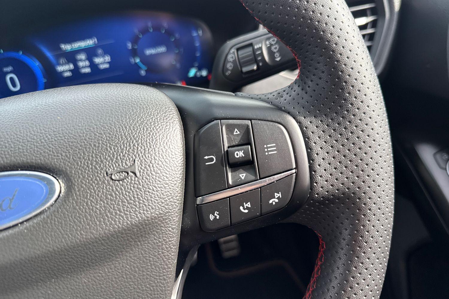 Ford FOCUS Photo 23