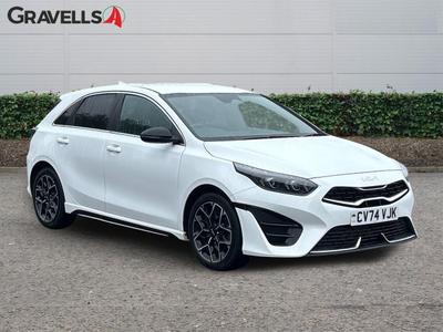 Used 2025 Kia CEED 1.5 T-GDi GT-Line Hatchback 5dr Petrol Manual Euro 6 (s/s) (138 bhp) White at Gravells