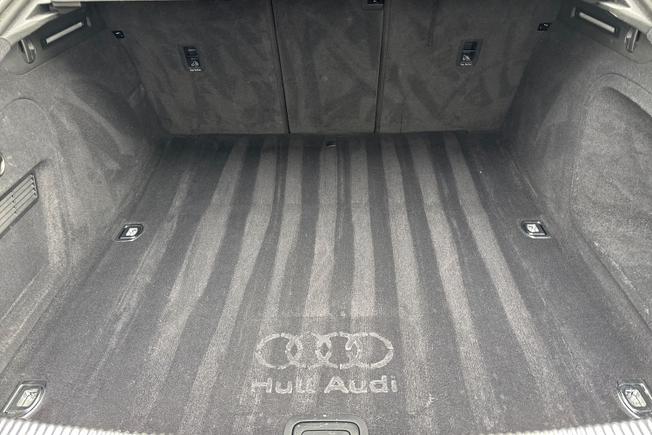 Audi RS5 Photo 13