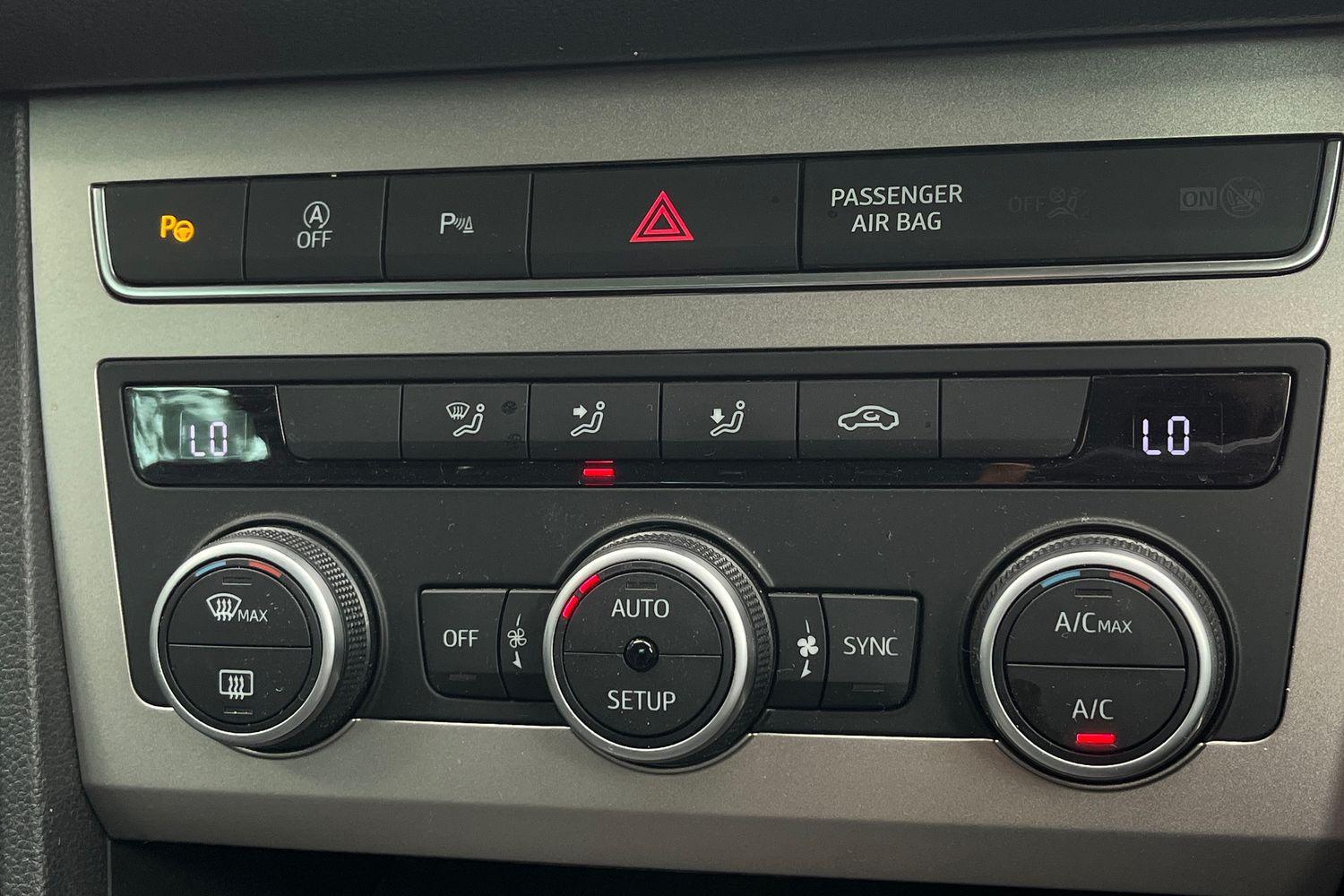 SEAT Ateca Photo 33