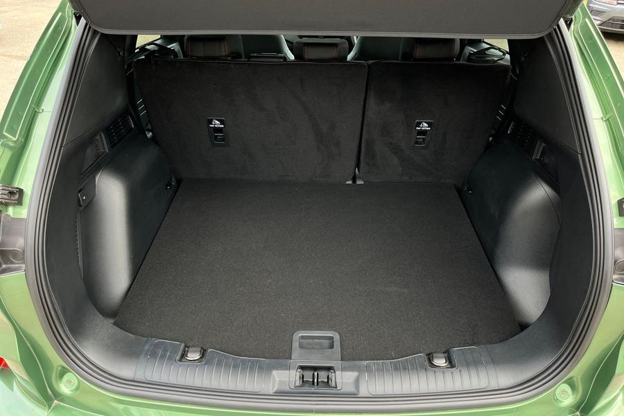 Ford Kuga Photo autoimg-ca9f8aa1500ba11012ebcb214b09677db22240ae.jpg