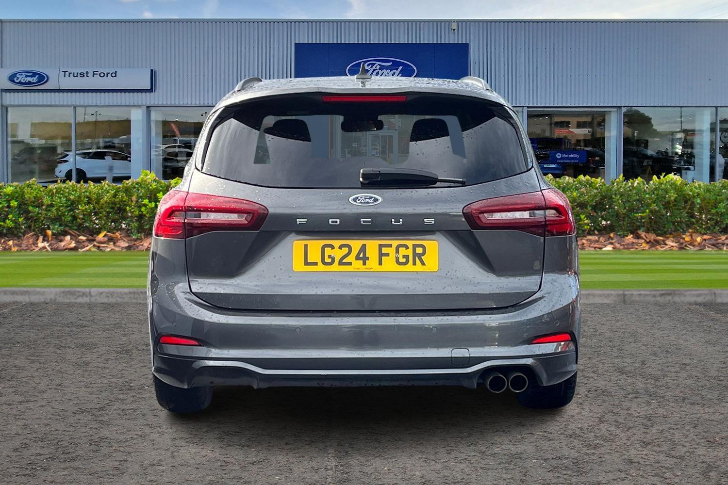 Ford FOCUS Photo 6