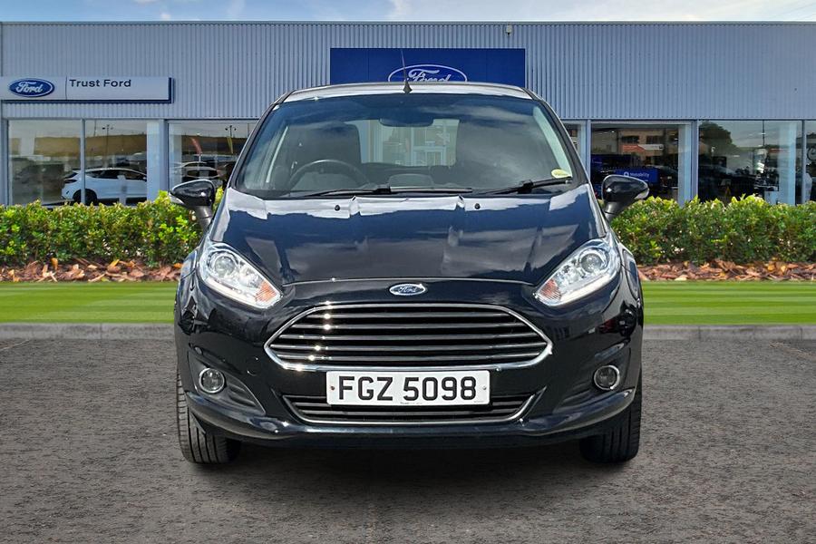 Ford FIESTA Photo autoimg-caa212c9c82c53625d57b641d4b50c53a6081075.jpg