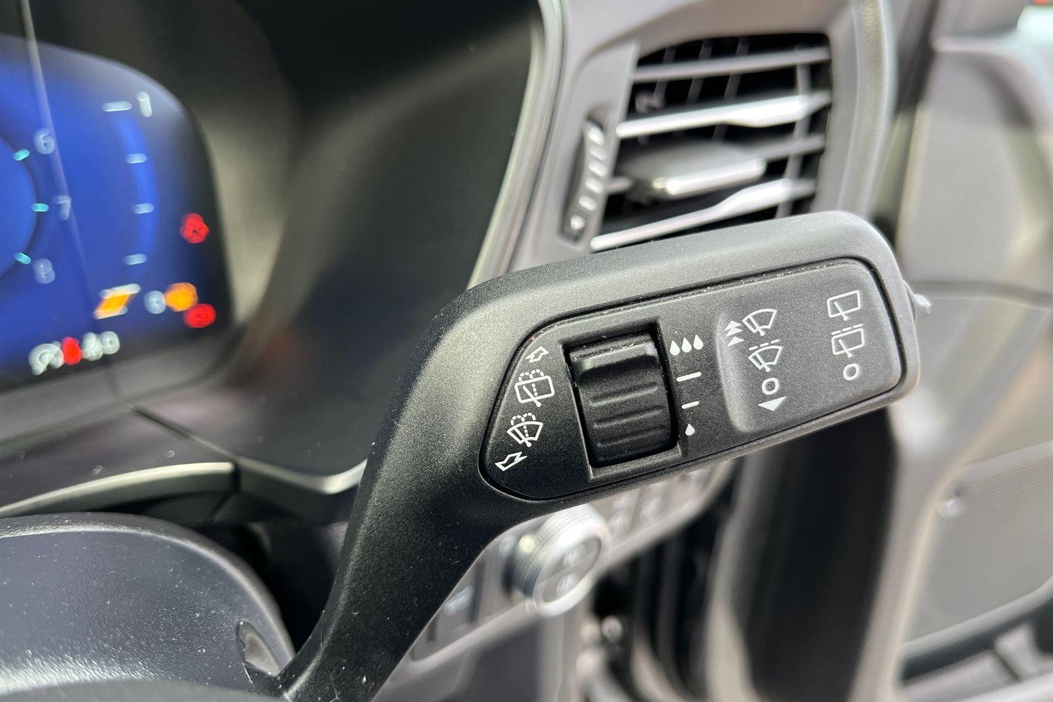 Ford KUGA Photo 14