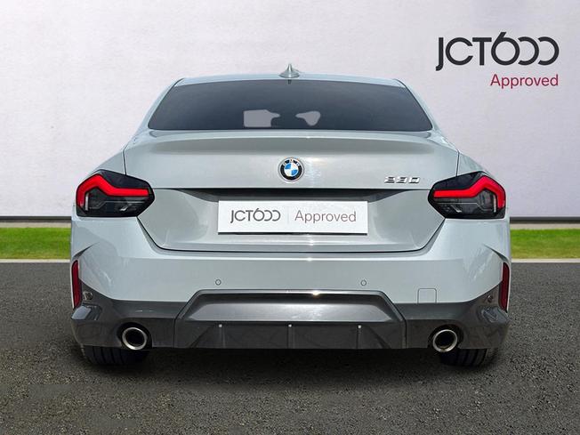 BMW 2 Series Photo 7
