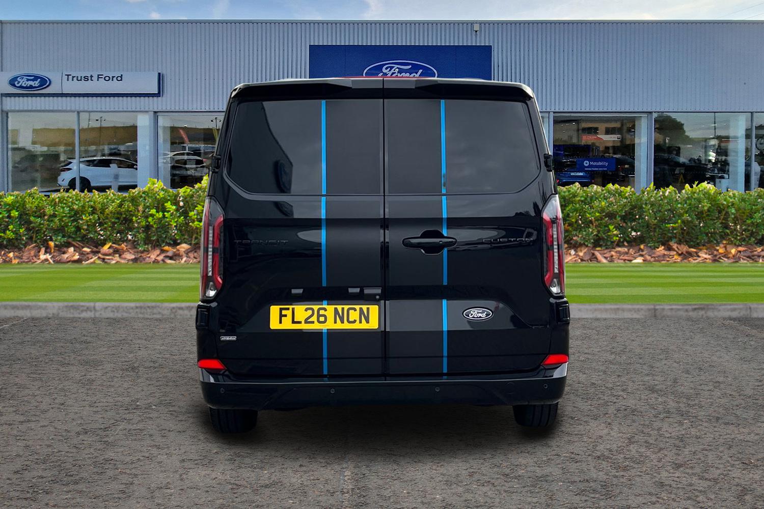 Ford TRANSIT CUSTOM Photo 12