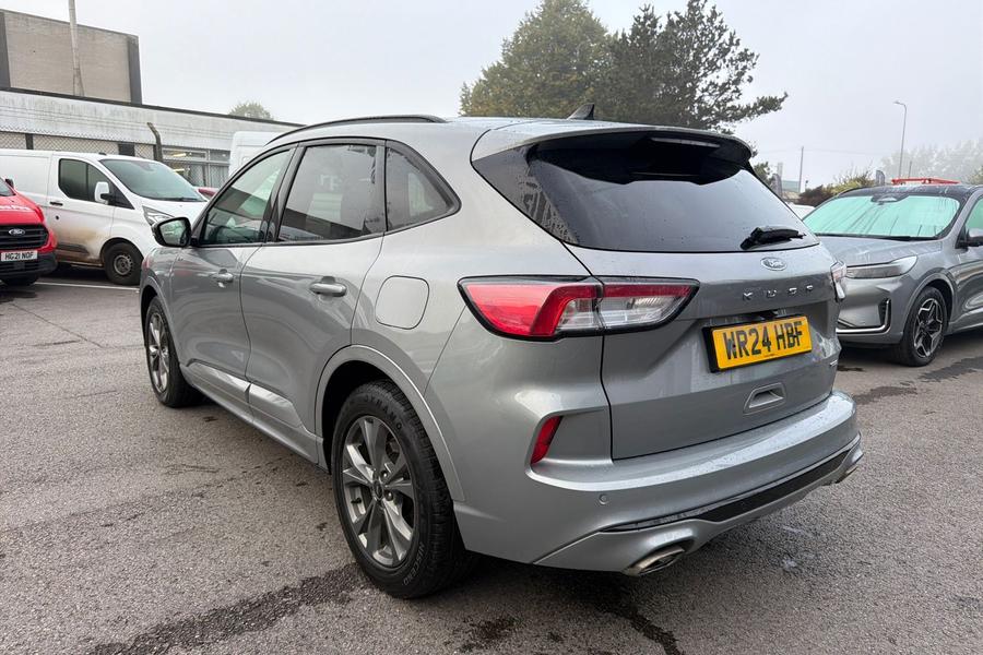 Ford Kuga Photo autoimg-caa33ca8fbca4ce0f1d40aa4be57a911a3102ffb.jpg