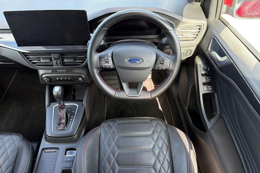 Ford FOCUS Photo autoimg-caa6e12a80a8babe3b5e3da58b4eee8a2e078c5f.jpg