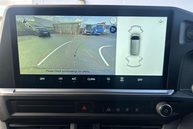VOLKSWAGEN Transporter Photo 38