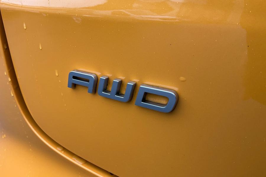Ford MUSTANG MACH-E Photo autoimg-caa9c3ff1e11b7866561cc1a140ff45cff6d6118.jpg