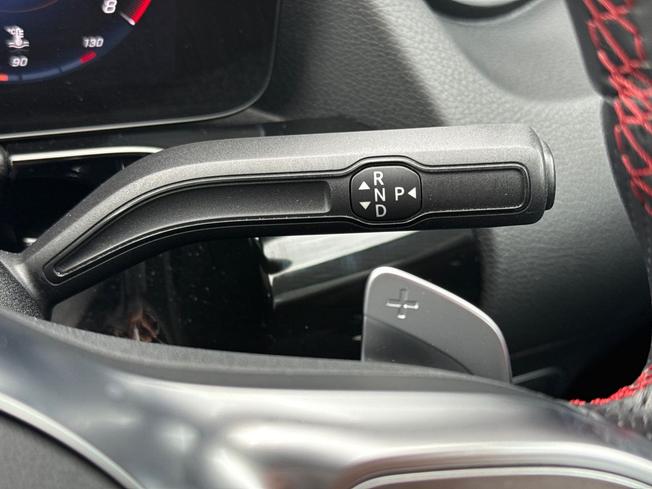MERCEDES-BENZ GLA Photo 50