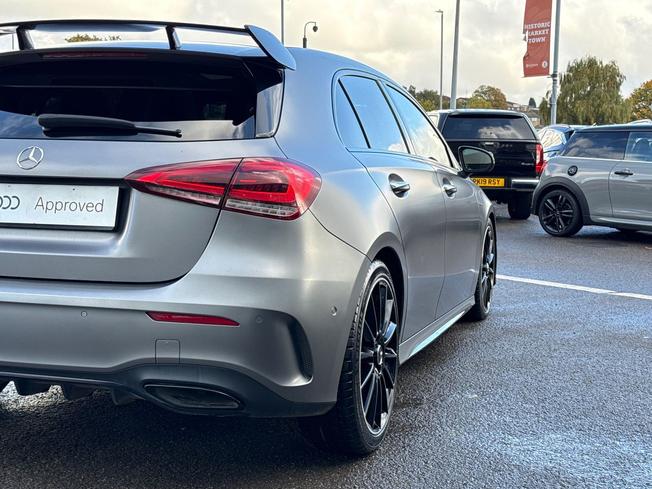 MERCEDES-BENZ A Class Photo 38