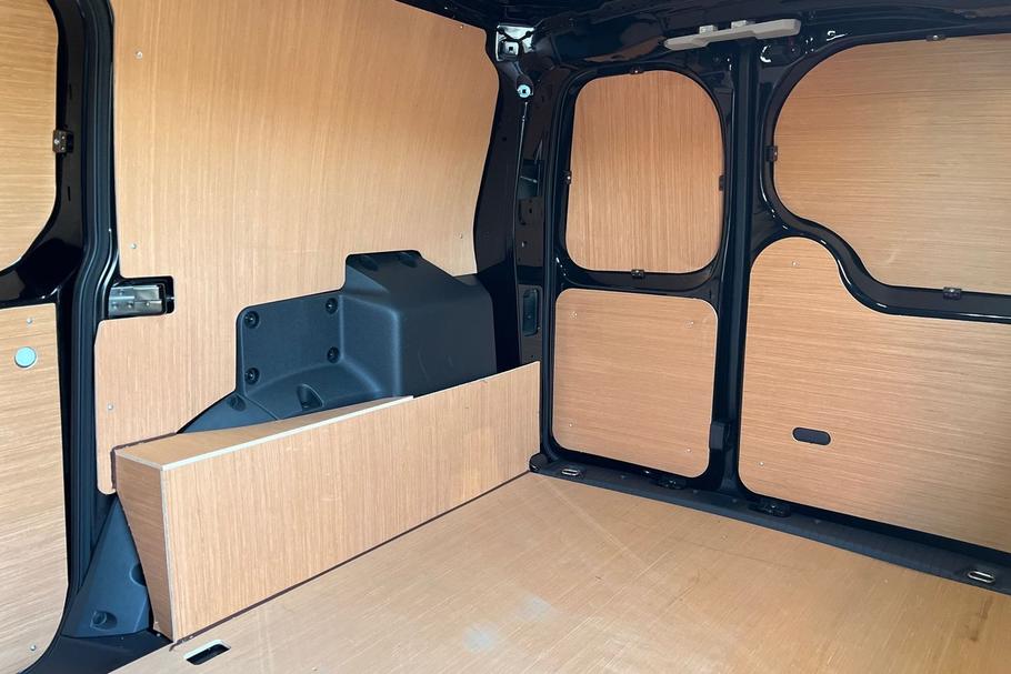 Used Ford TRANSIT CONNECT 5