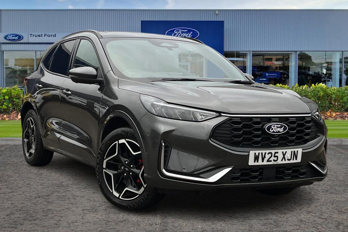 Ford Kuga listing photo