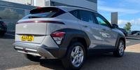 Hyundai KONA Photo 32