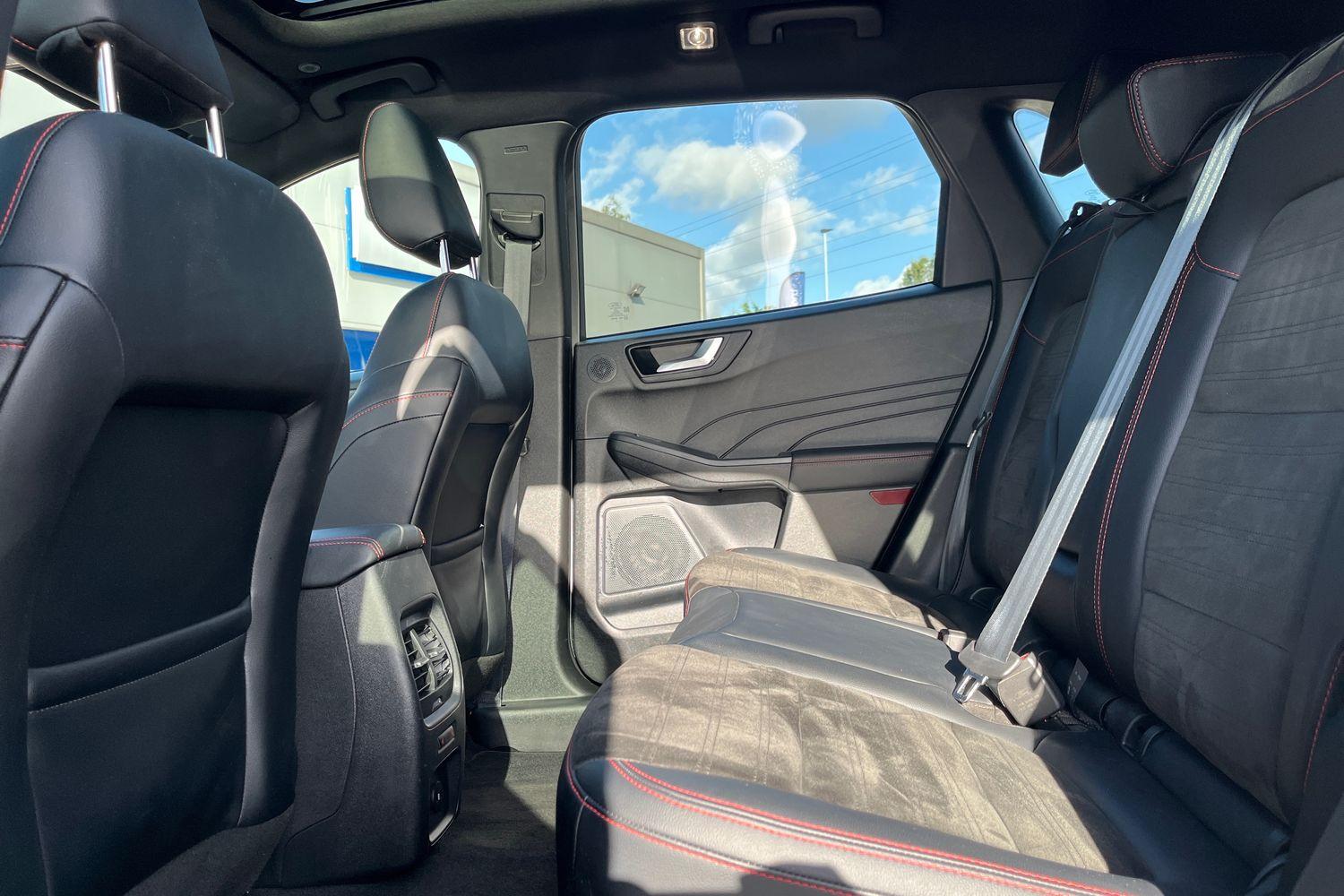 Ford KUGA Photo 19
