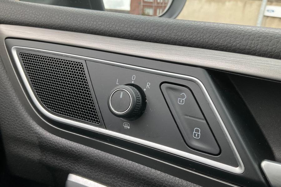 Volkswagen GOLF SV Photo autoimg-cabc8239579ae72a024ec2bf41fa76163ba0bcb0.jpg