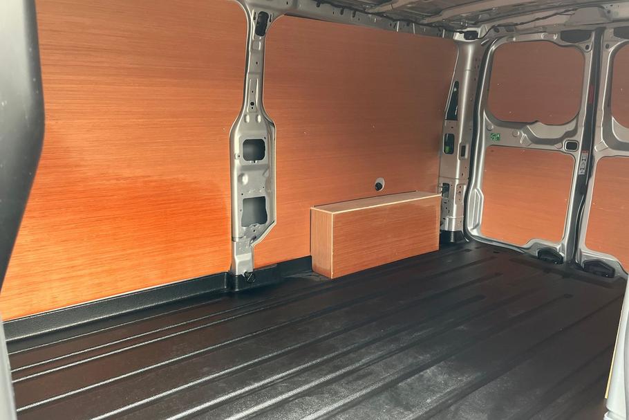 Used Ford TRANSIT CUSTOM WT25TKC 4