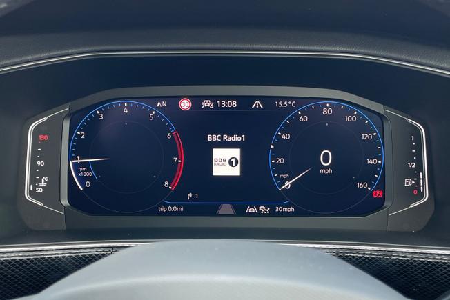VOLKSWAGEN T-Cross Photo 15