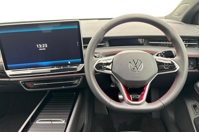 VOLKSWAGEN Id.7 Photo 11