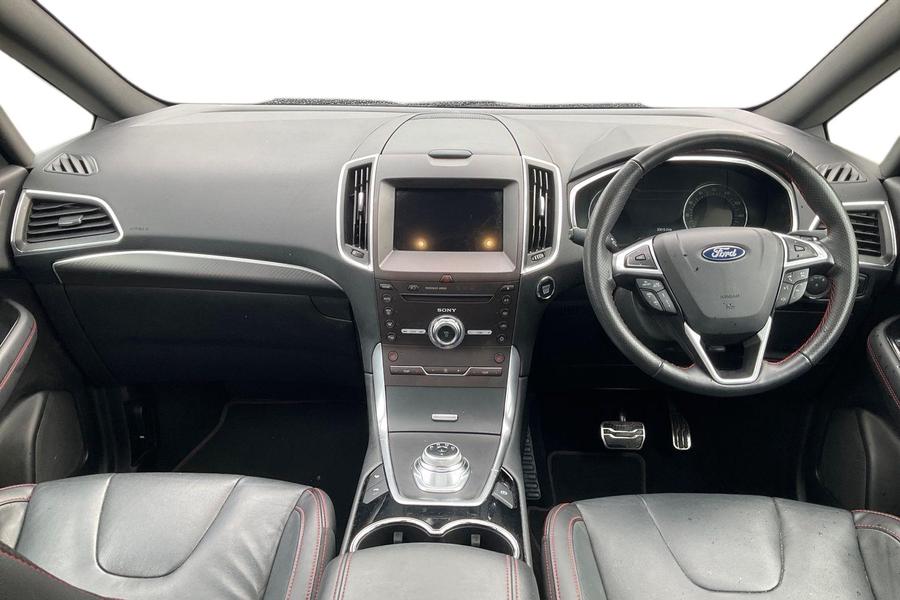 Ford S-Max Photo autoimg-cabe8b3bc8b5538aede8f9cafa019ae3a6a3835a.jpg