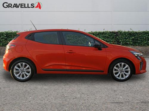 Renault CLIO Photo autoimg-cabeded866403d8836df47624ed901144d237f4b.jpg