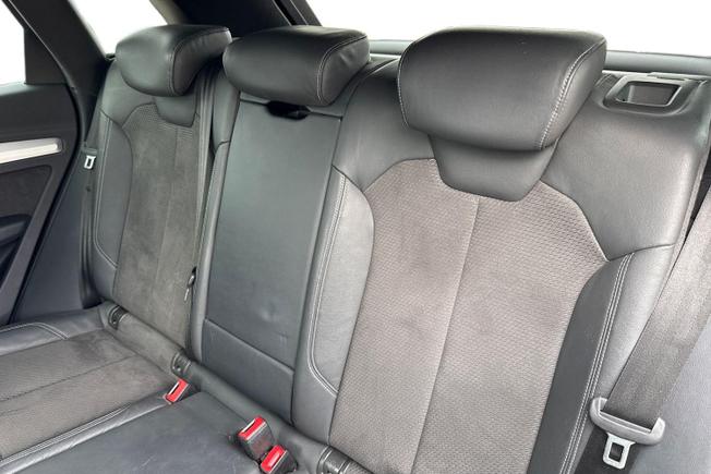 AUDI Q5 Photo 9