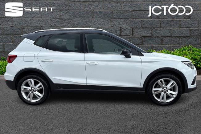 SEAT Arona Photo 4