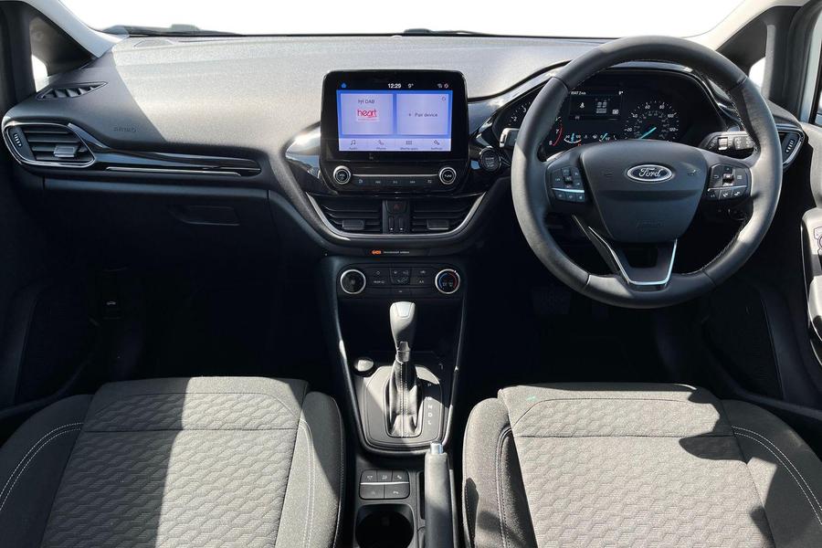 Ford FIESTA Photo autoimg-cac3be5afe655fbc11979e76f2ff5214be7091db.jpg