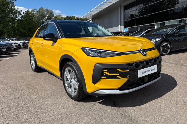 Volkswagen T-Roc Photo 21