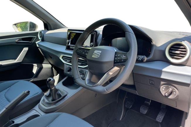 SEAT Arona Photo 6